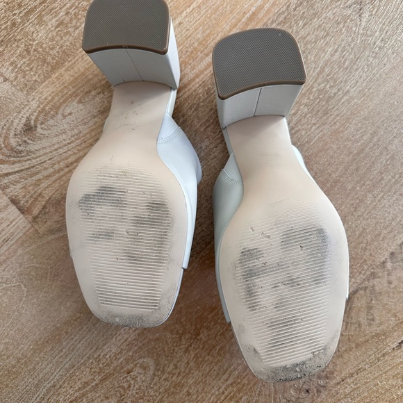 Steve Madden Cream Block Heel Mules Leather 9 - Picture 7 of 7